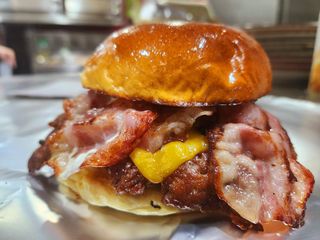 Hamburguesa Clásica