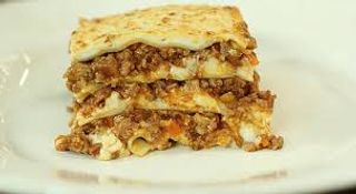 Lasaña de pollo tikka