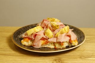 Cotto e carciofi