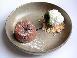 ШОКОЛАДНИЙ ФОНДАН (150g)