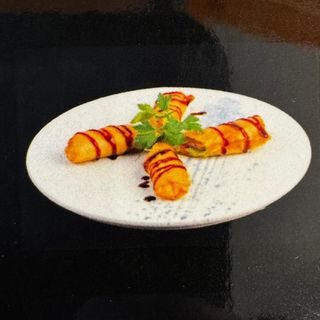 鸭卷ROLLITO DE PATO LAQUEADO