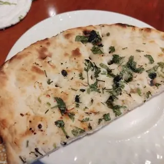 Garlic Nan 