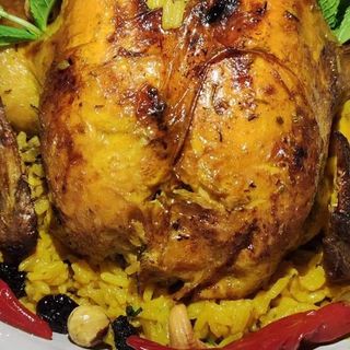 Riz fakia avec 1/4  poulet grillé 