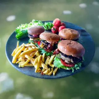 Mega burger wieprzowy