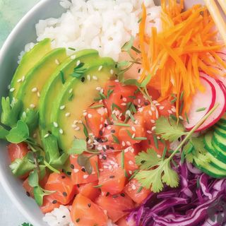 Poke Bowl de Salmón