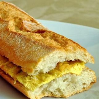 Bocadillo Tortilla Francesa Al Gusto
