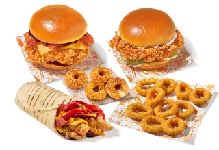 The Bacon BBQ o The Cheesy Wrap o The Chicken Sandwich + Complemento a elegir