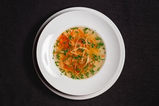 Курячий бульйон з домашньою локшиною (300г)