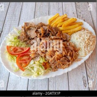 Riso bianco con kebab