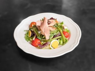 Insalata Nizzarda di Ventresca