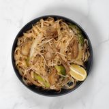 Pad thai pollo