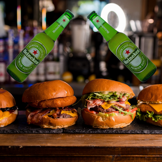 2 бр бургер по избор + 1л наливен Хайнекен 