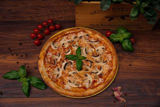 Pizza Fungi 33cm + pepsi 0.33l w zestawie