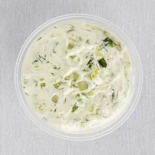 Салата Снежанка/Traditional yoghurt salad 