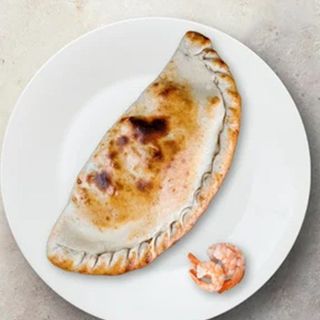 Кальцоне з морепродуктами