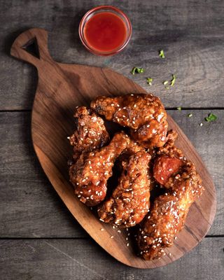 10 Pcs of Wings Asian zing sauce