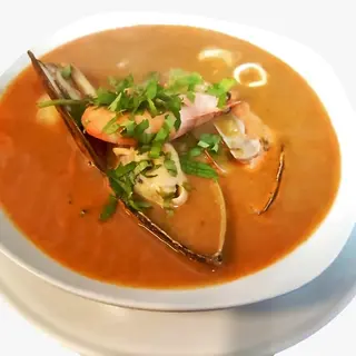 Sopa de Mariscos 
