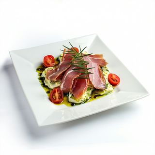 Ensalada De Ventresca Con Tomat