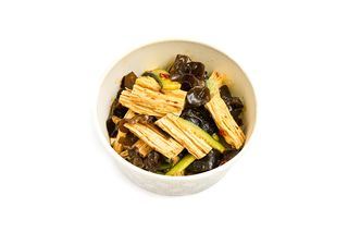 Tofu funghi cinesi marinato salsa piccante - 241