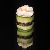 Sumo cu castraveți și creveți – 80 grame – 1 bucată