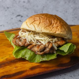 Punjeni pileći batak 250g