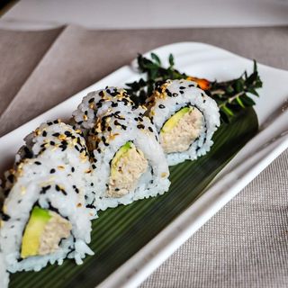 Uramaki tuna