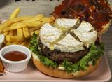 Tomodori Burger 