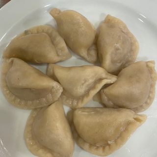 15. Raviolis al vapor (8 uds.)