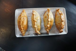 Empanadas De Pollo  (6 Uds.)