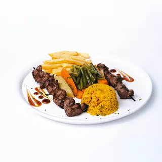 Plat brochettes de viande