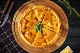 Кубдари мясной пирог