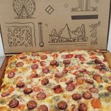 Піца Мисливська ціла