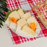 ყველის ასორტი