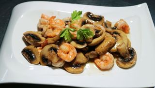 Gambas Con Champiñón