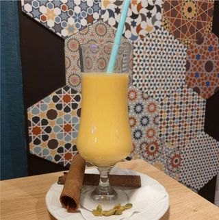 Mango lassi 