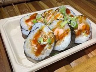 FUTOMAKI SALMO
