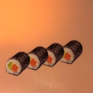  74 Maki de salmón y aguacate (8 pzs.)