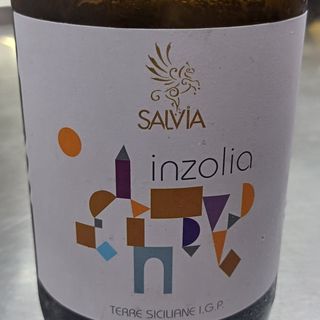 Vino bianco inzolia