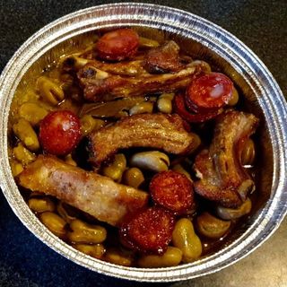 Favas com Entrecosto