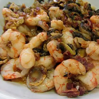 Gambas Con Champiñones