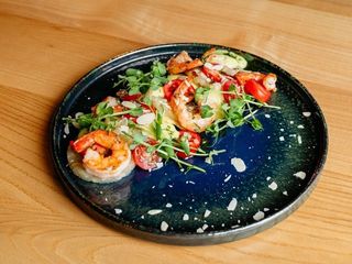 Салат ананас-гриль з креветкою (320g)