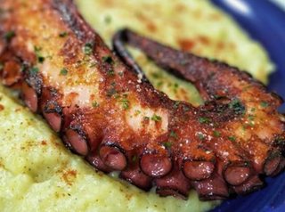 Pulpo Con Parmentier Trufada