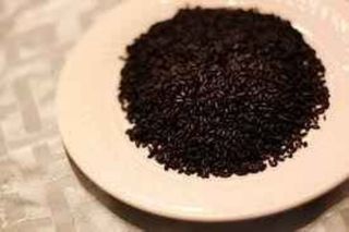 Orez negru cu pasta de trufe