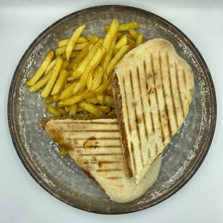 Topli sendvič sa tunjevinom 450 gr