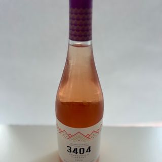 Bottle Blush Rosè wine 