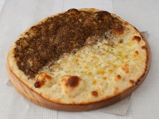 Zaatar cu cascaval