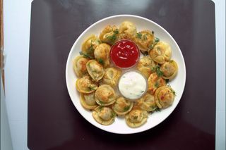 Жаренные пельмени