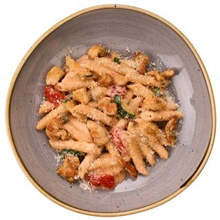 Пенне с куркою (300г)