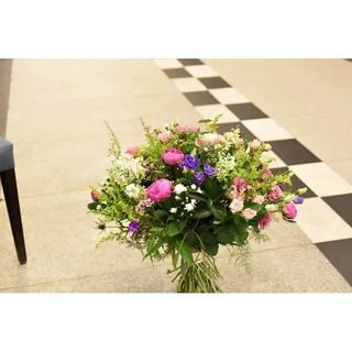 Bukiet z bzem i piwonią