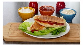 Sendvič sa njeguškom pršutom